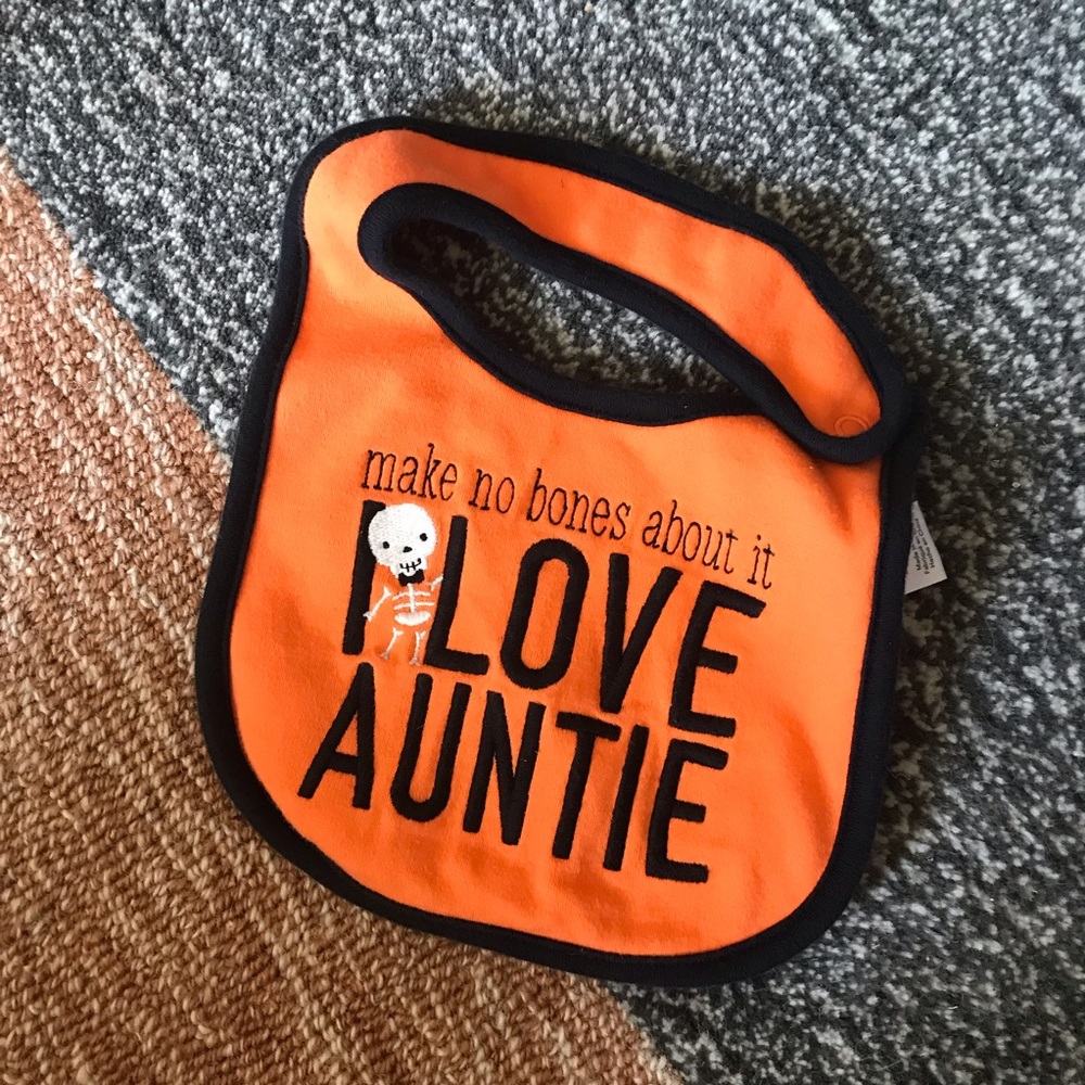 Carter’s Halloween Bib